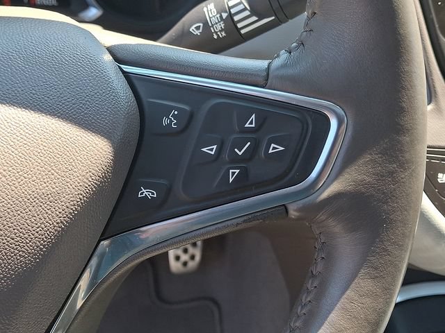 Used 2017 Chevrolet Malibu Premier w/ Premier Sun and Wheel Package FWD image 24