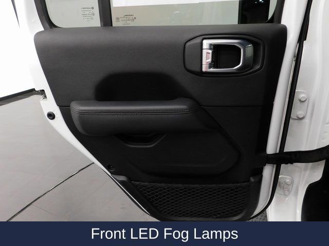 Used 2021 Jeep Wrangler Unlimited Sahara image 27