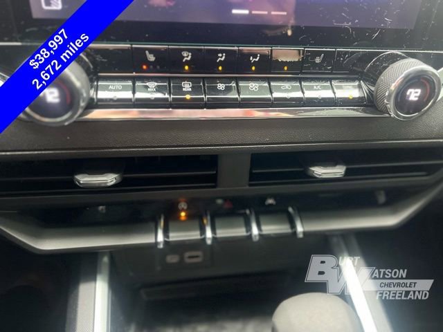 Used 2025 Chevrolet Colorado Trail Boss image 15