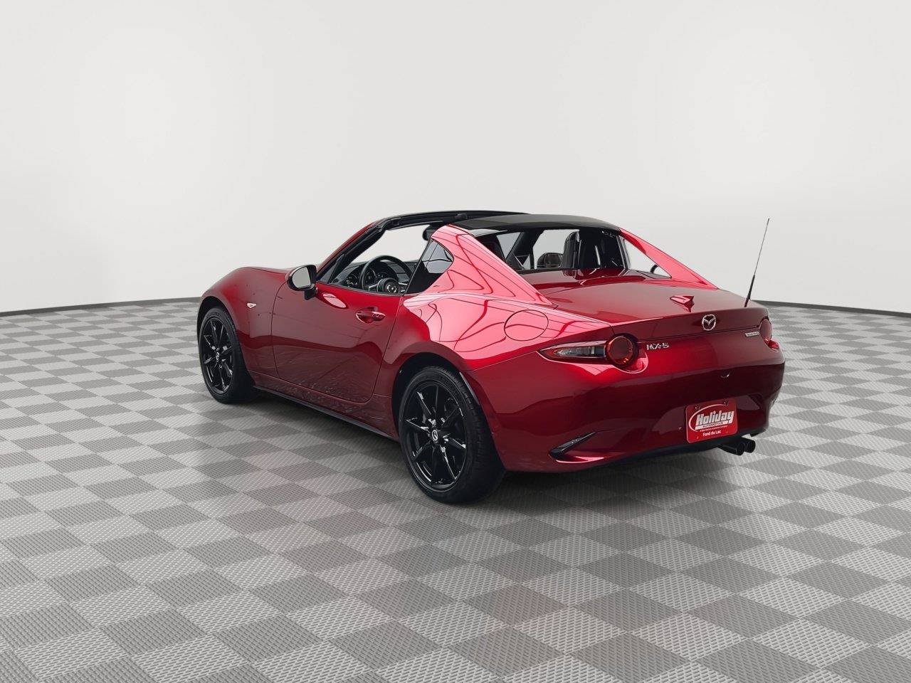 Used 2021 MAZDA MX-5 Miata RF Grand Touring RWD image 32