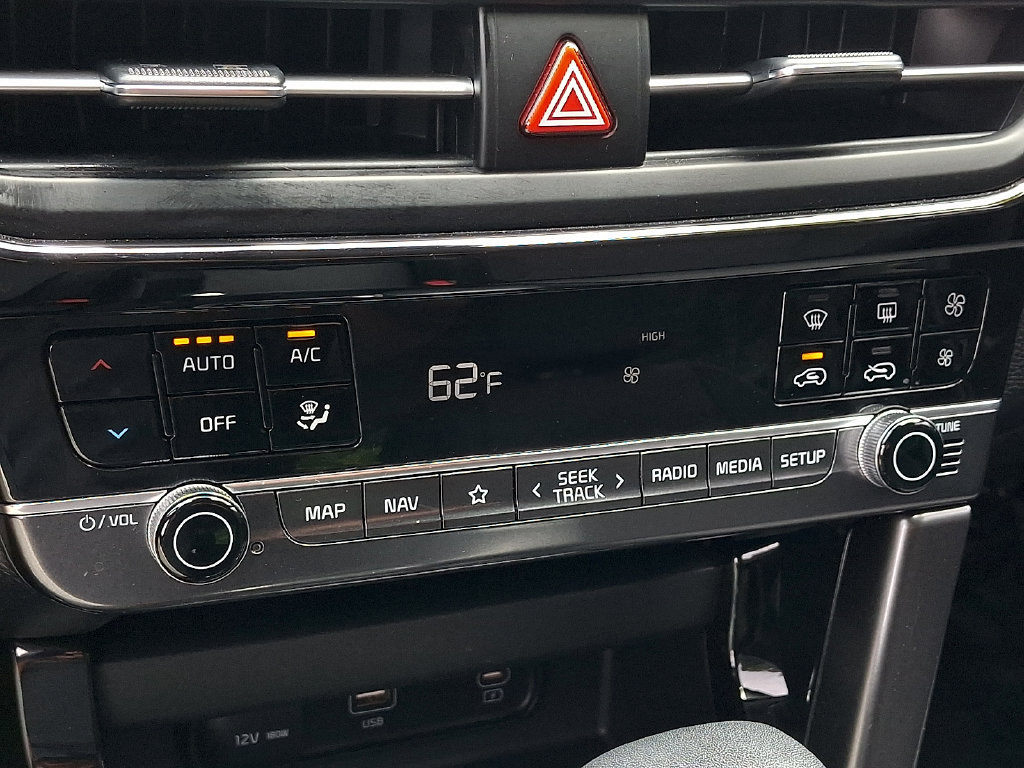 Used 2024 Kia Seltos S AWD/4WD image 19
