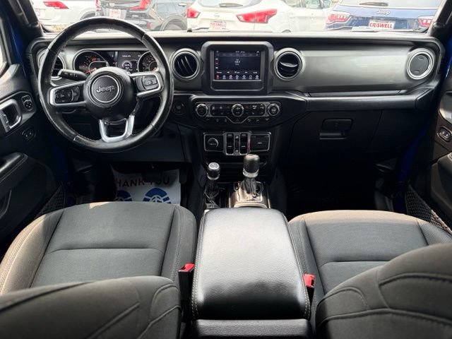 Used 2020 Jeep Wrangler Unlimited Sahara w/ Safety Group AWD/4WD image 33