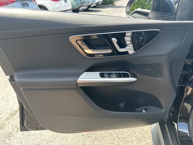 Used 2026 Mercedes-Benz GLC 300 image 17