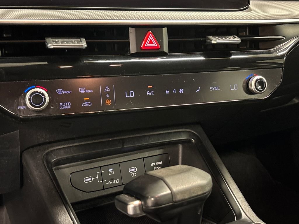 Used 2025 Kia K5 LXS image 36