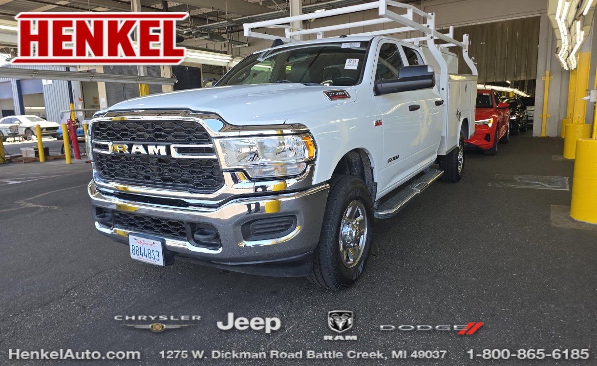 Used 2022 RAM 2500 Tradesman w/ Chrome Appearance Group AWD/4WD image 1