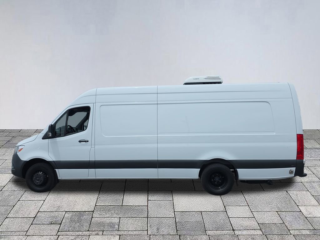 Used 2020 Mercedes-Benz Sprinter 3500 image 4