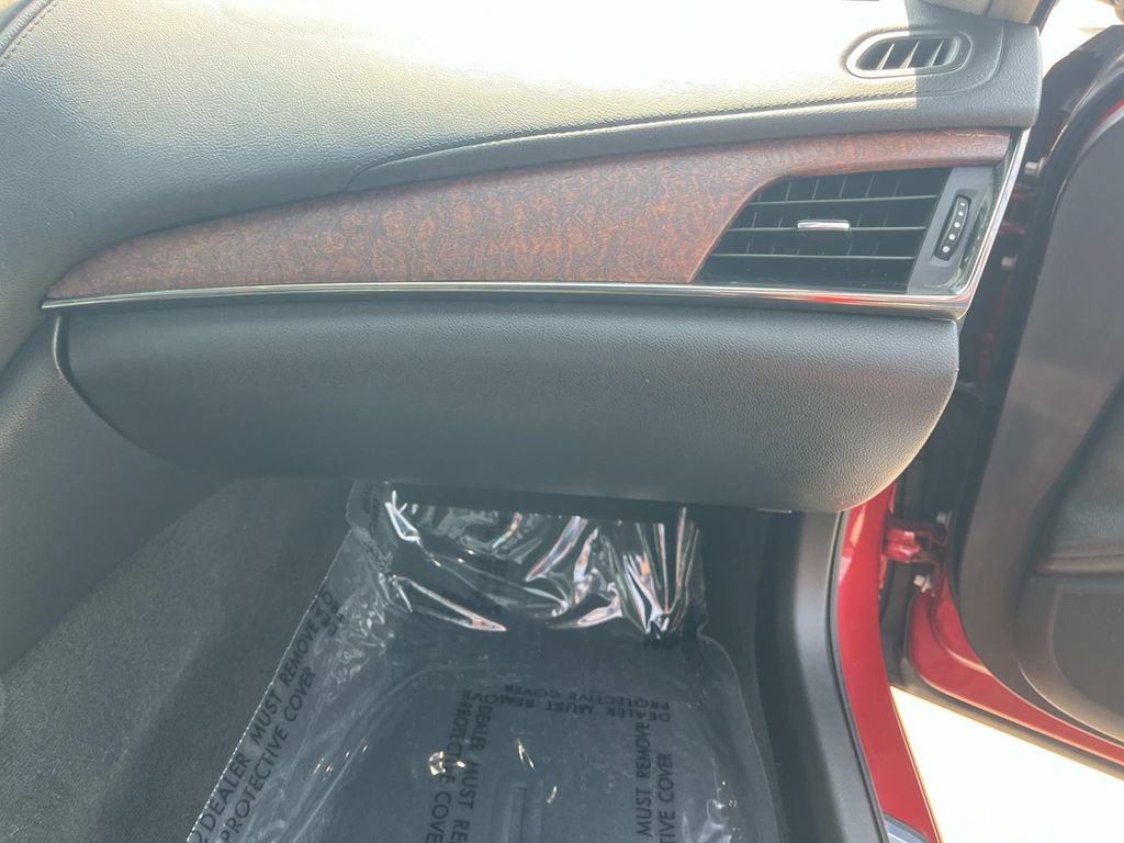 Used 2016 Cadillac CTS Luxury RWD image 25