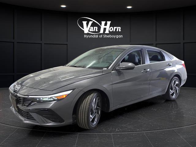 New 2026 Hyundai Elantra Limited FWD image 3