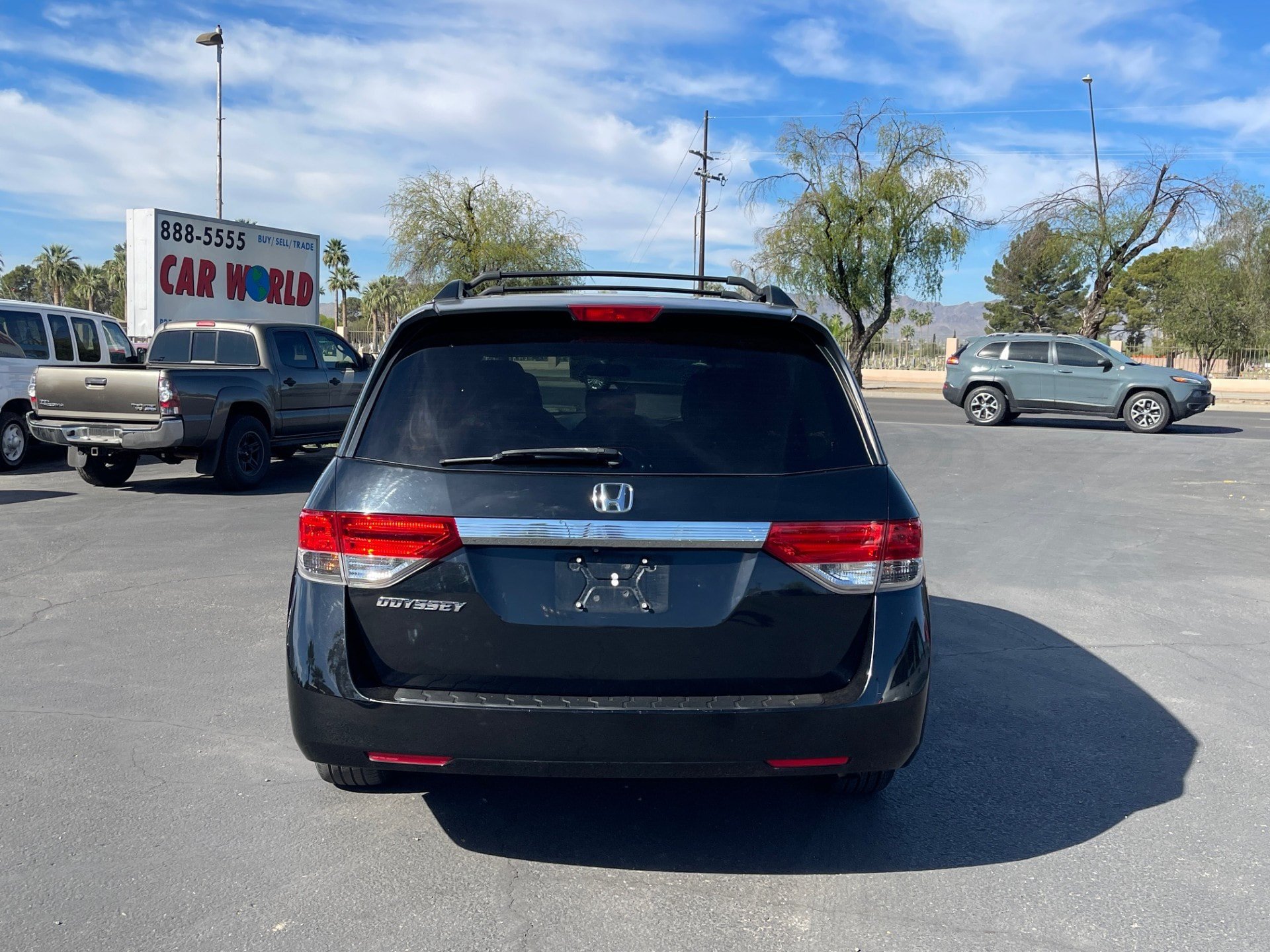 Used 2014 Honda Odyssey EX image 4