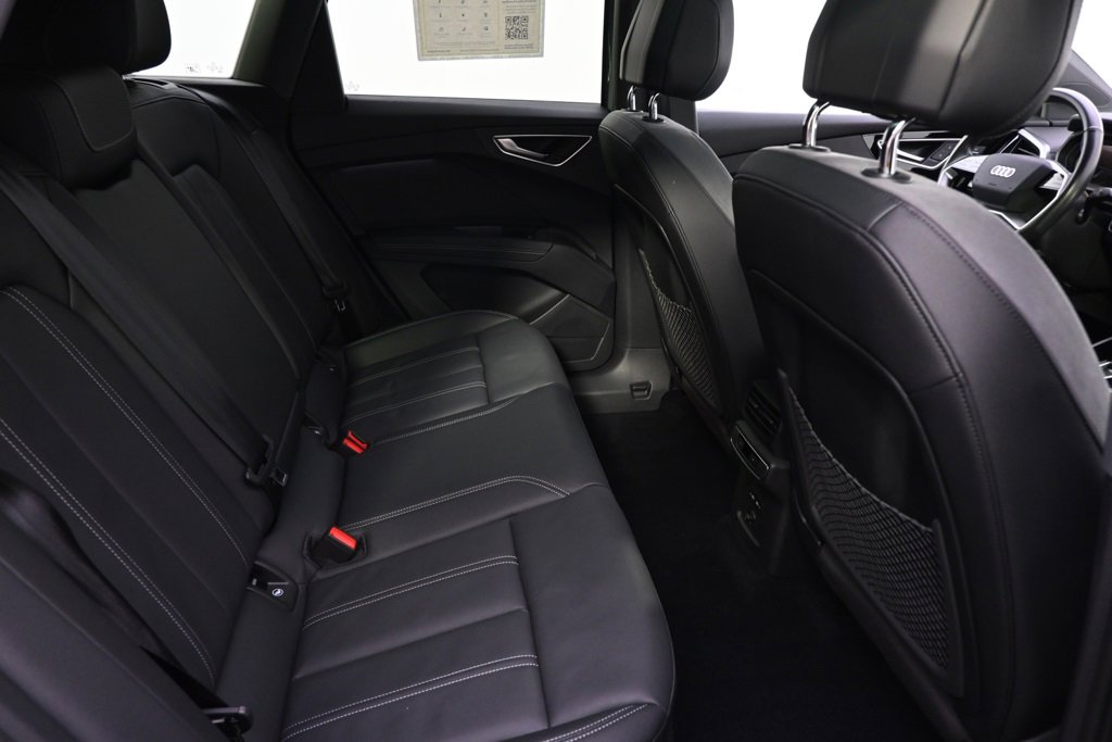Used 2022 Audi Q4 e-tron Premium w/ Convenience Package image 18