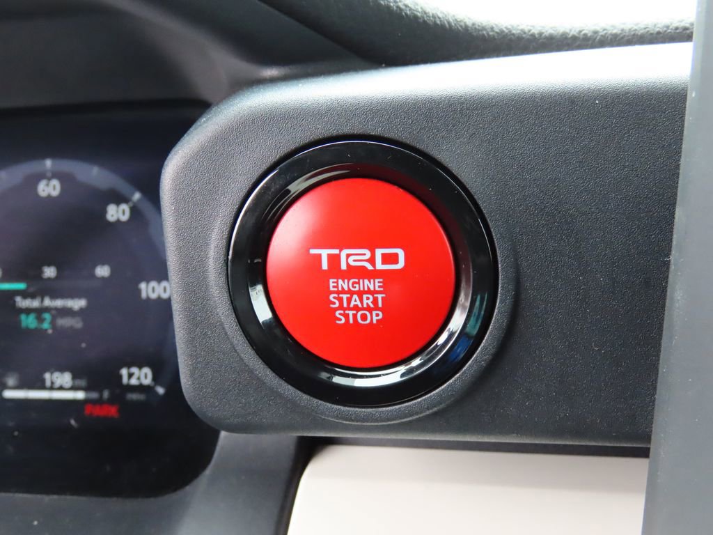 Used 2024 Toyota Tacoma TRD Off-Road image 29