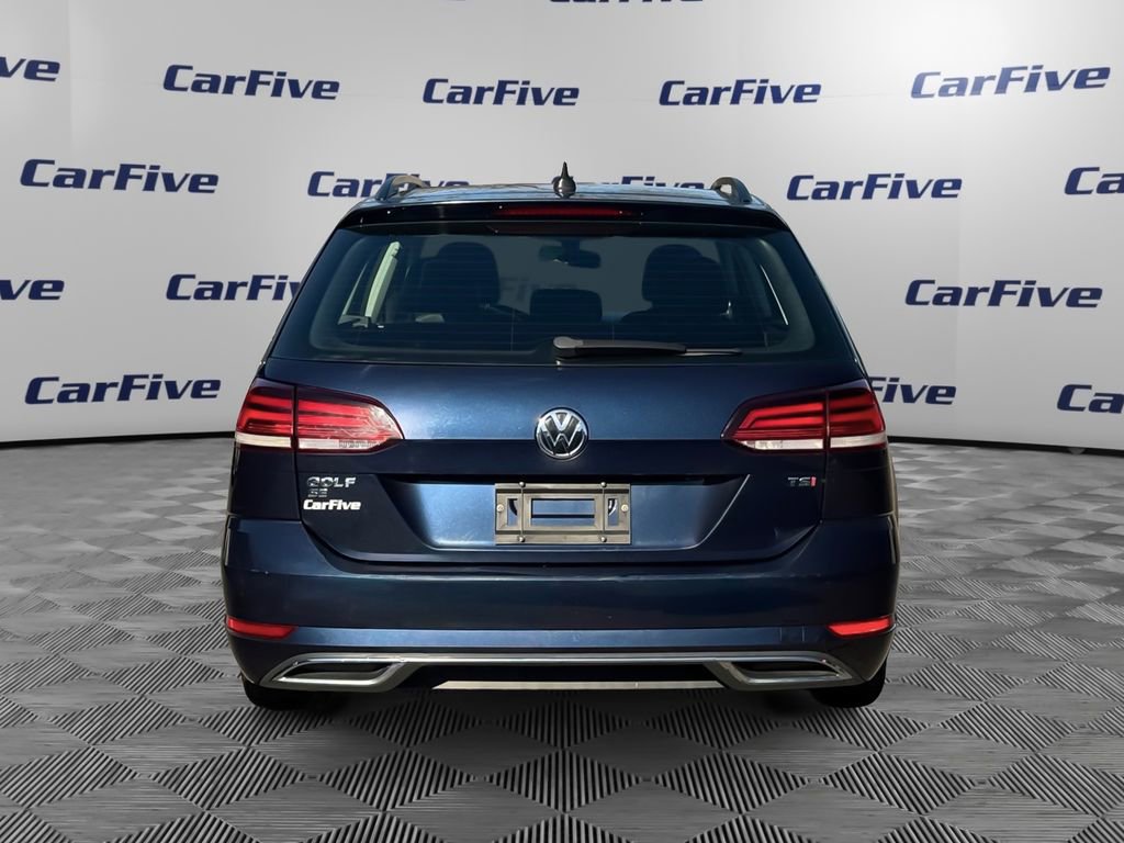 Used 2018 Volkswagen Golf SE image 4