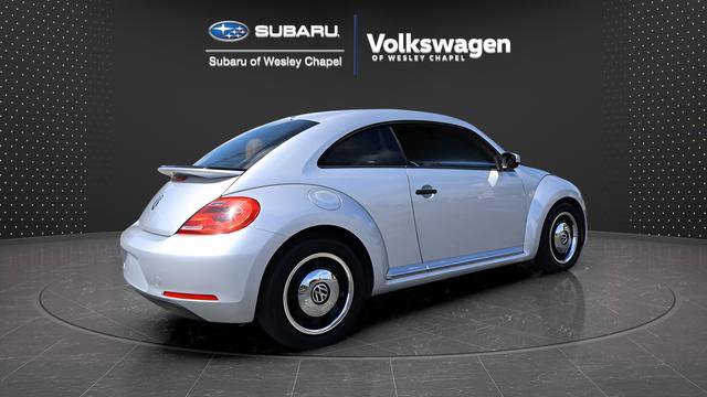 Used 2015 Volkswagen Beetle 1.8T Classic FWD image 8