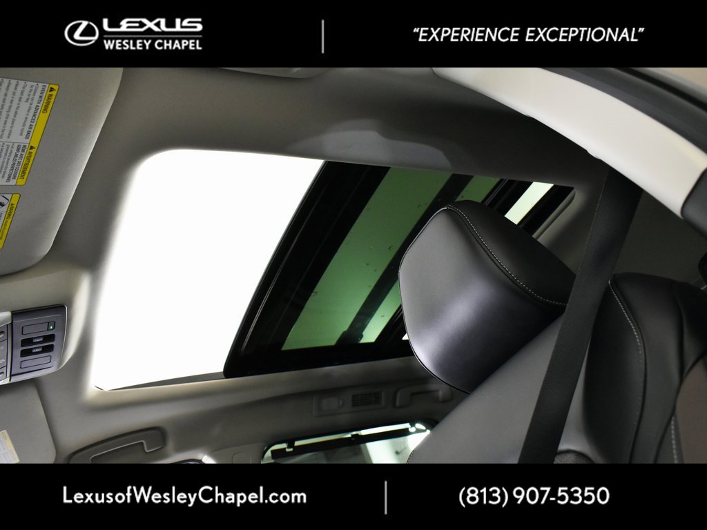 Used 2025 Nissan Pathfinder Platinum w/ Cargo Package image 48