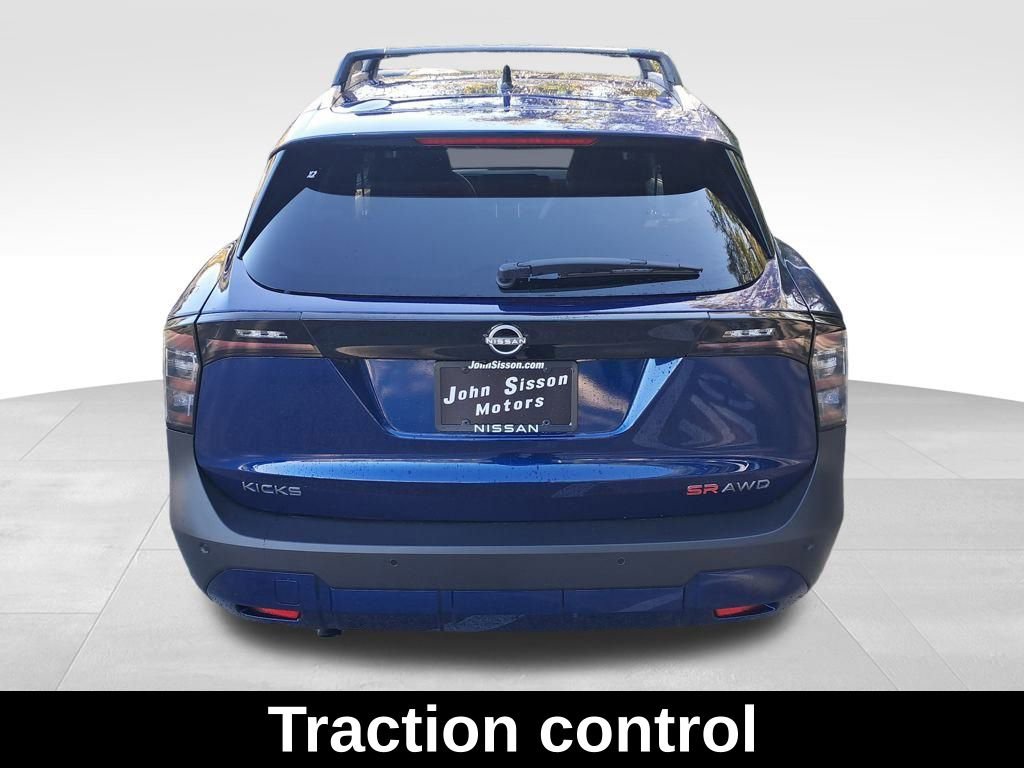 New 2026 Nissan Kicks SR w/ SR Premium Package image 4