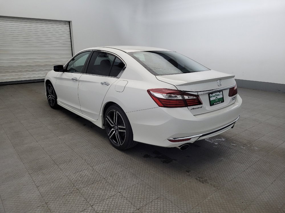 Used 2017 Honda Accord Sport Special Edition image 5