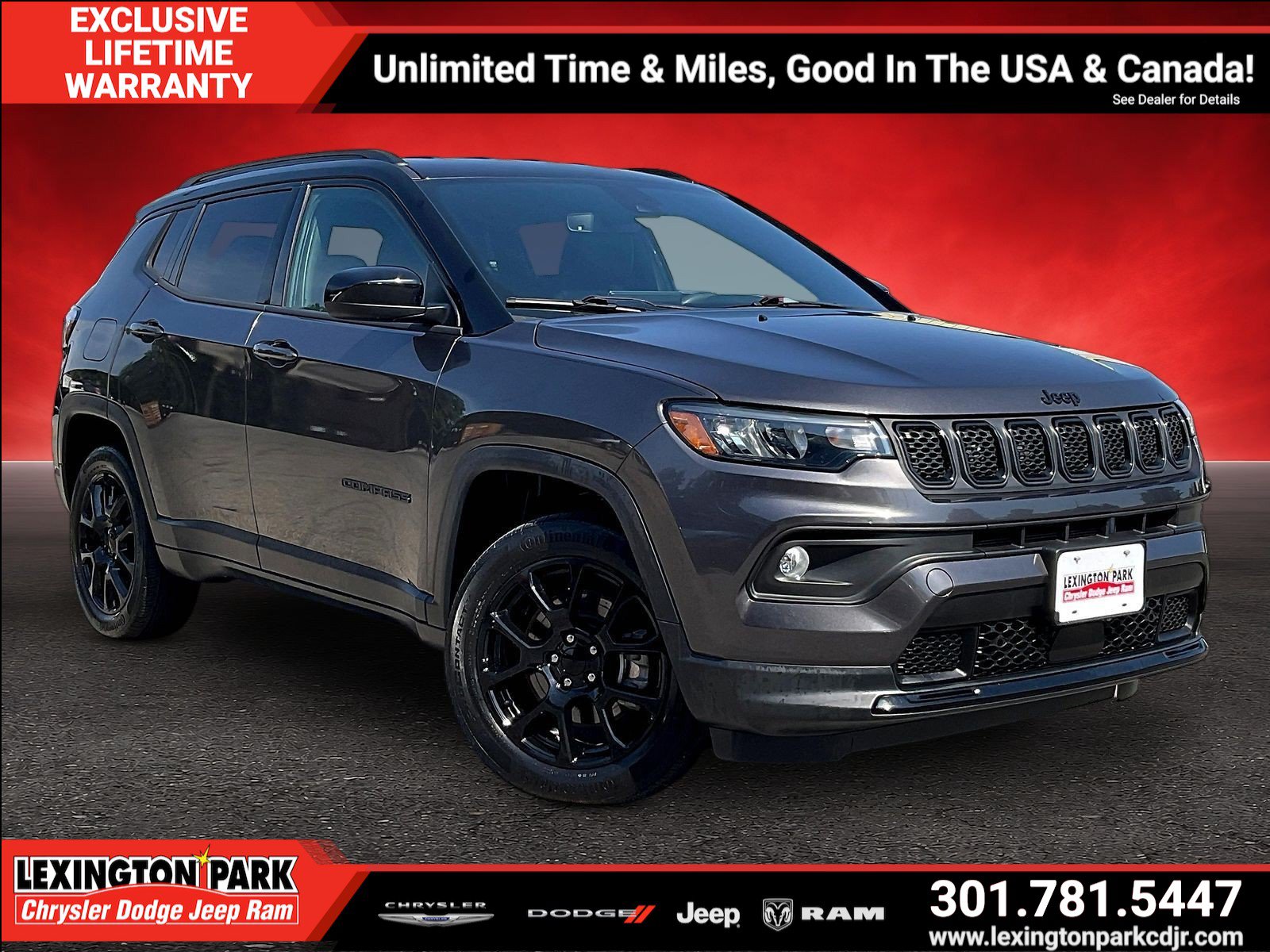 Used 2023 Jeep Compass Latitude w/ Convenience Group AWD/4WD image 1