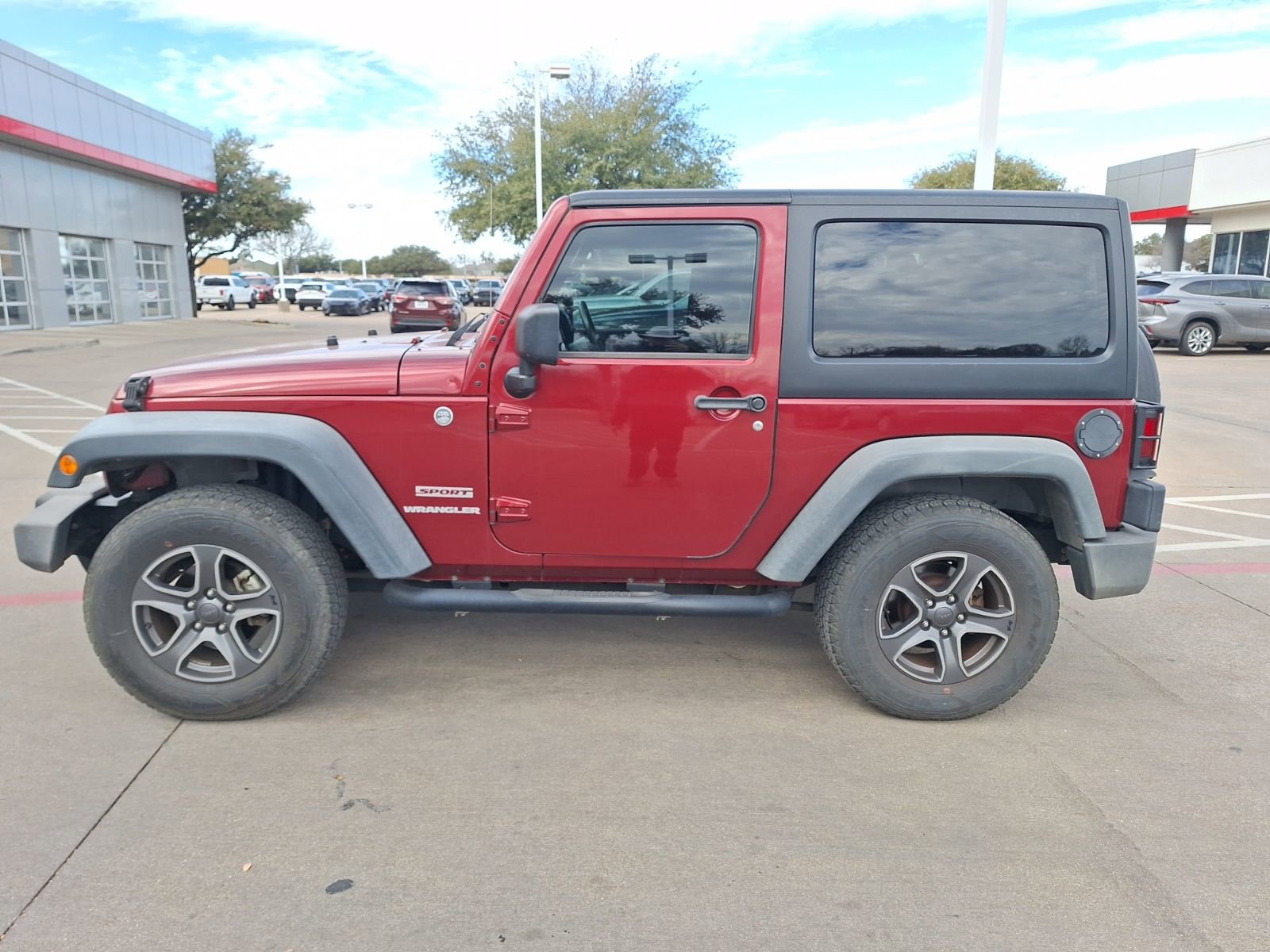 Used 2013 Jeep Wrangler Sport image 3
