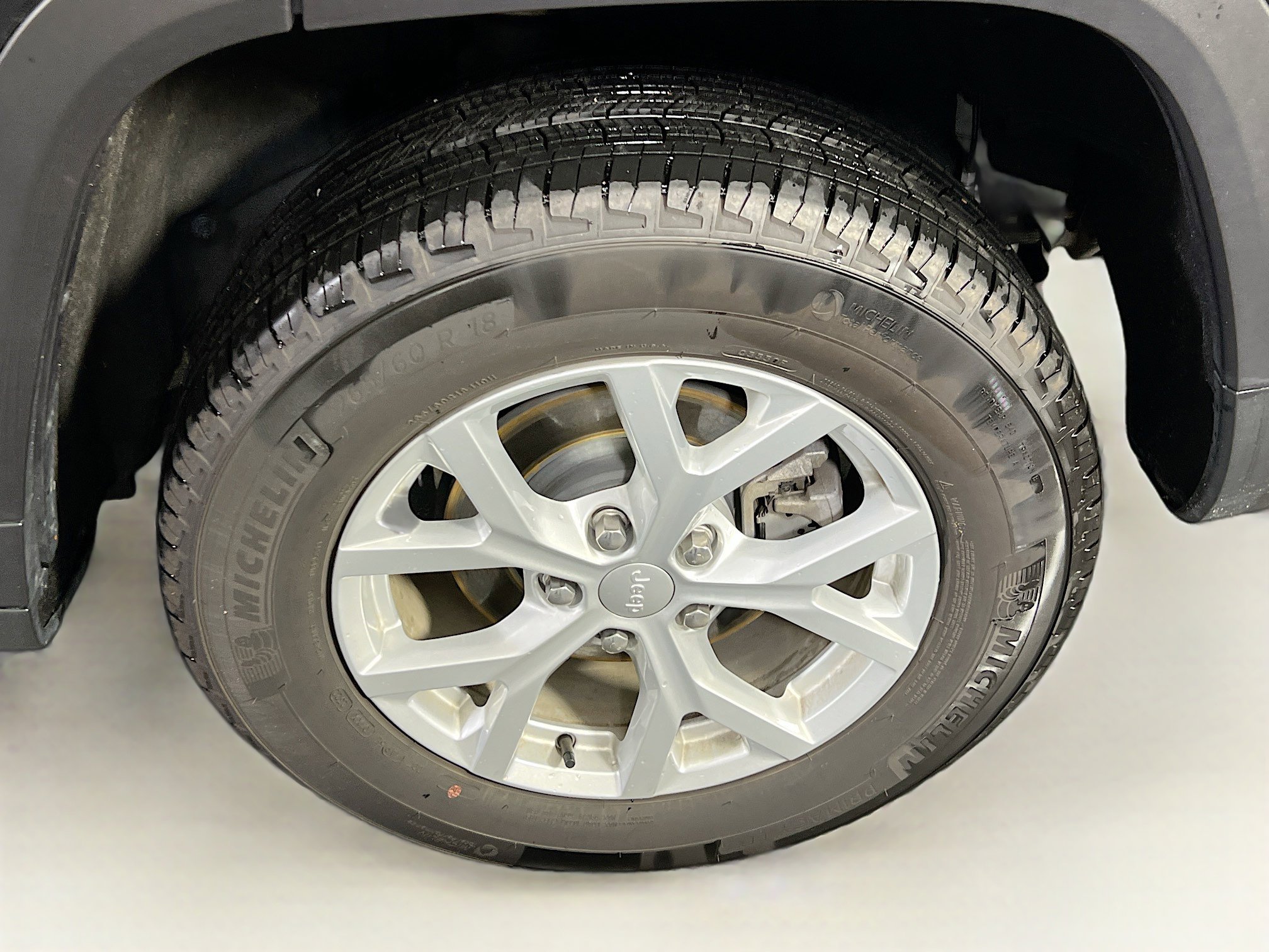 Used 2023 Jeep Grand Cherokee Limited image 30