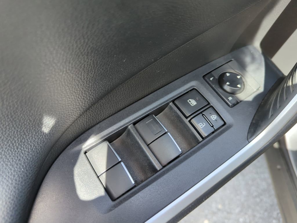 Used 2020 Toyota RAV4 XSE w/ XSE Grade Weather Package AWD/4WD image 19