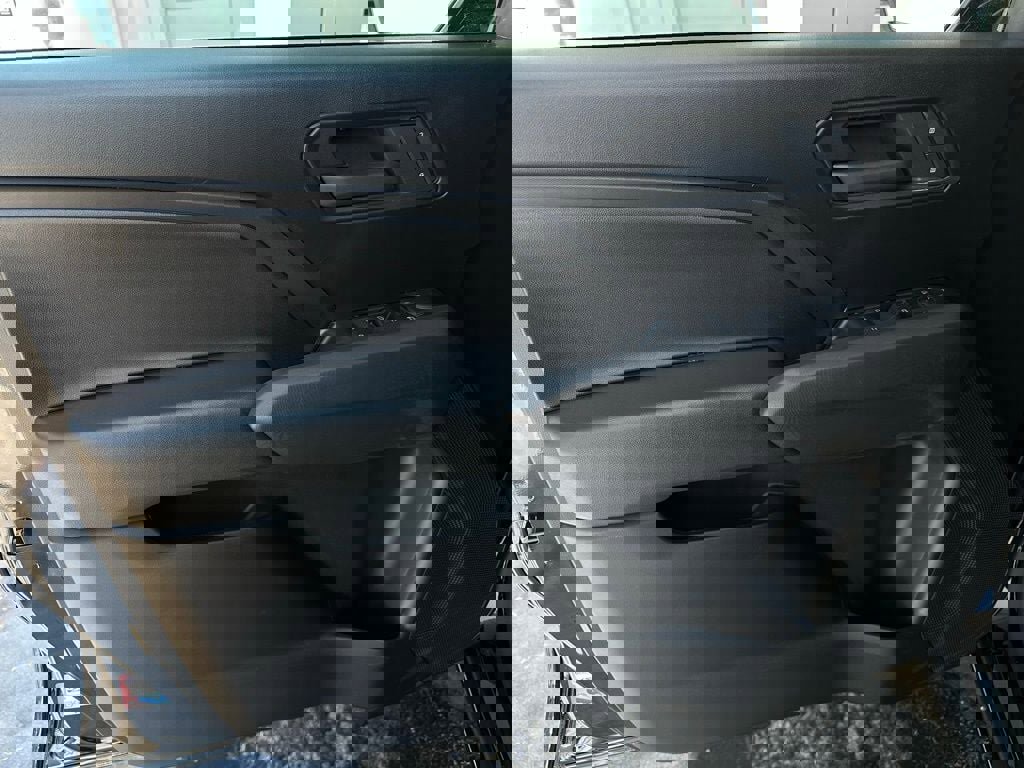 Certified 2026 Chevrolet Colorado W/T w/ WT Custom Package image 11