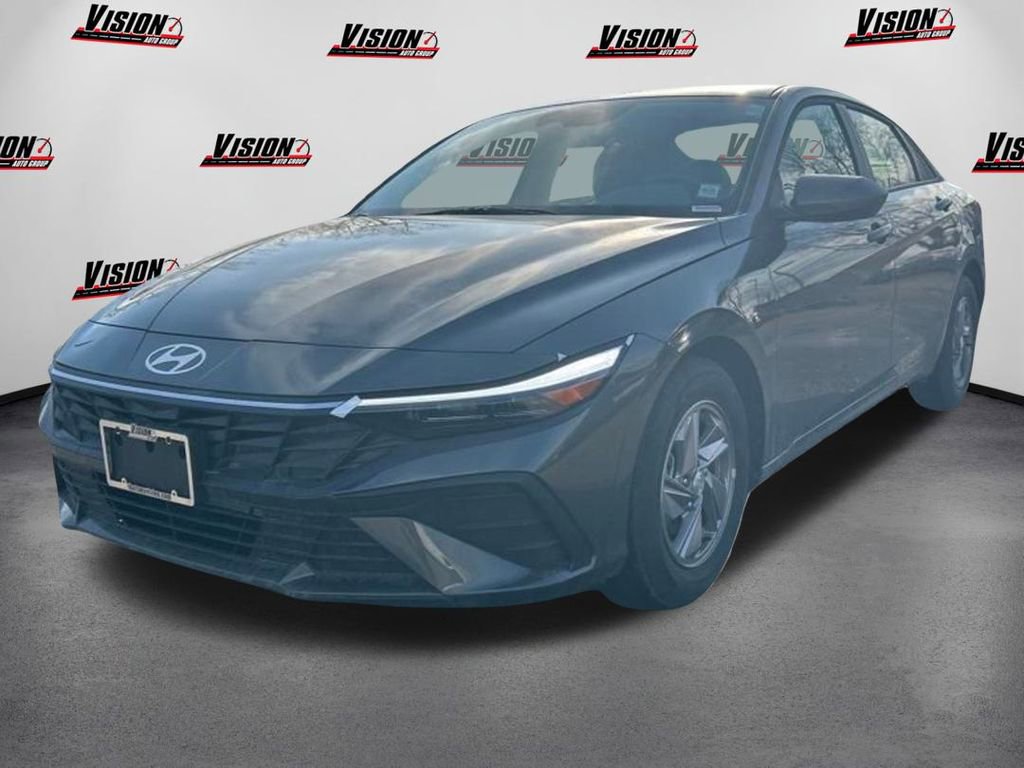 Certified 2024 Hyundai Elantra SE