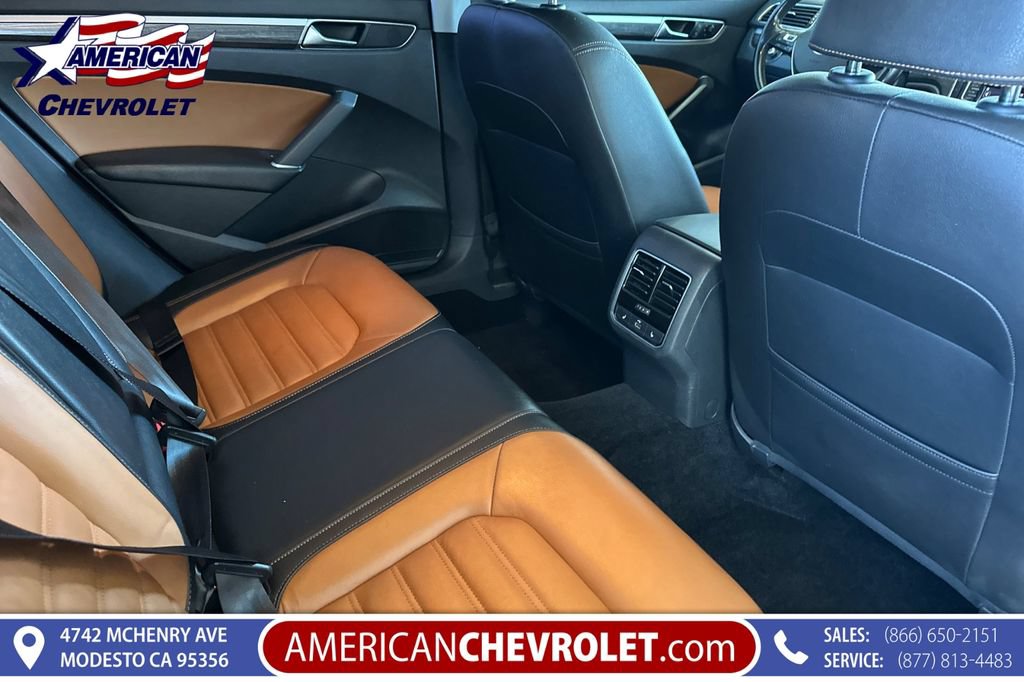 Used 2018 Volkswagen Passat 3.6 SEL Premium FWD image 20