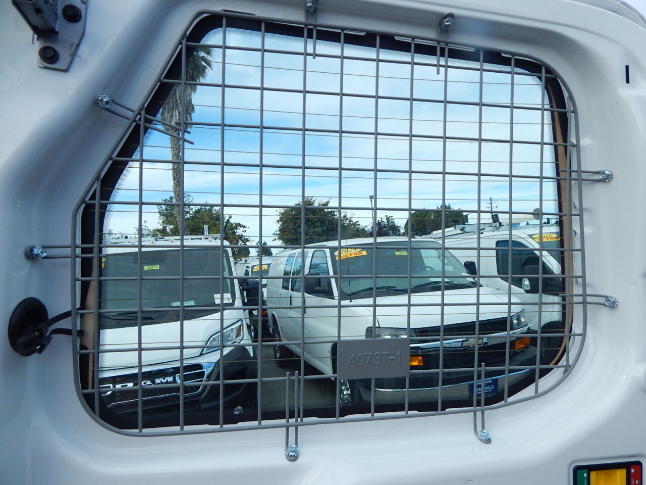 Used 2025 Ford Transit 250 Low Roof w/ Exterior Upgrade Package RWD image 16