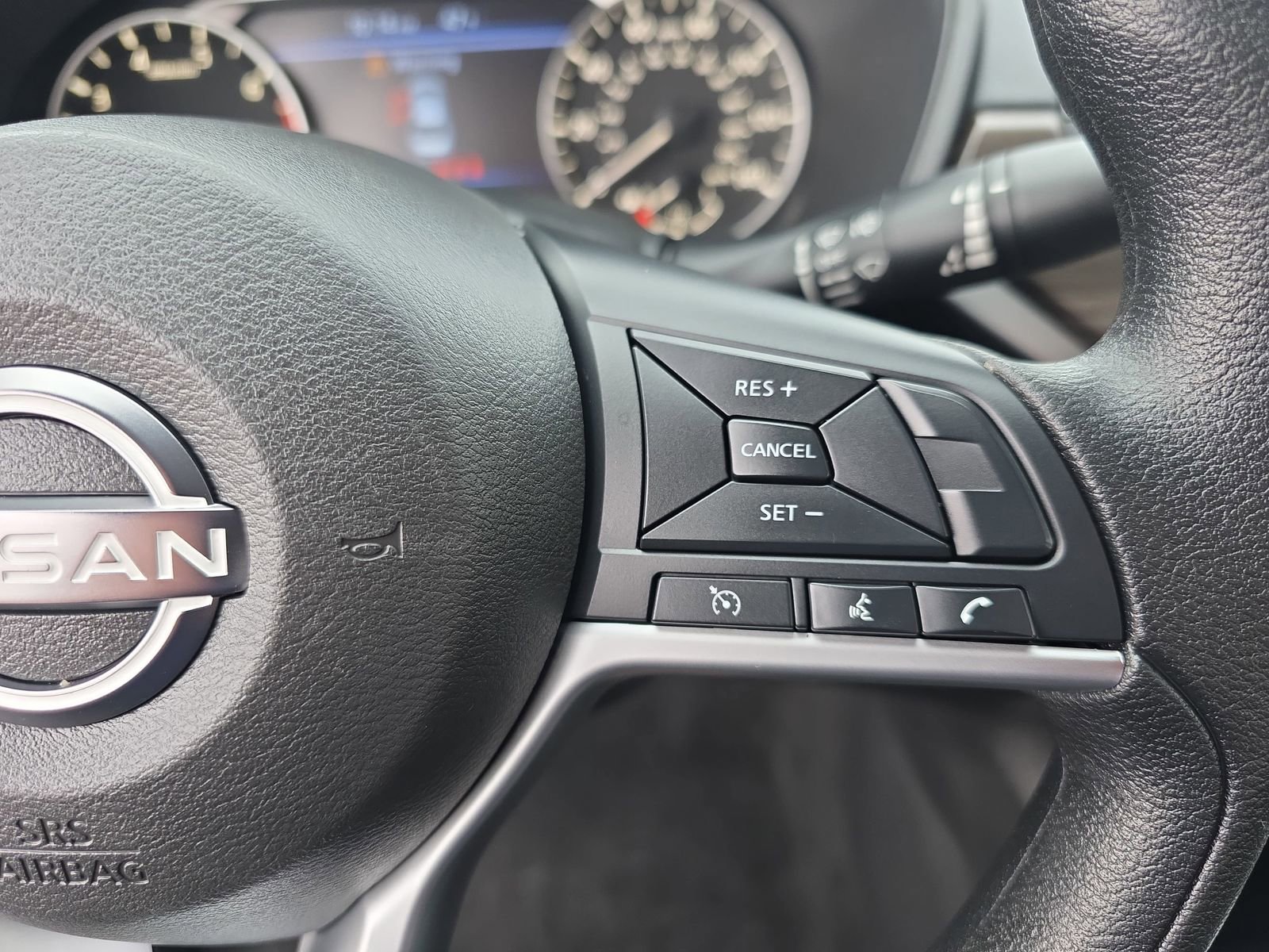 Used 2024 Nissan Altima 2.5 SV image 17