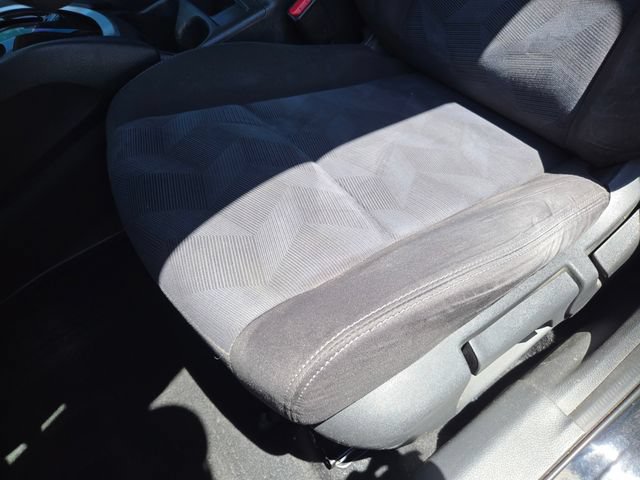 Used 2015 Nissan Rogue S FWD image 10
