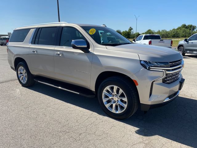 Used 2024 Chevrolet Suburban Premier AWD/4WD image 8