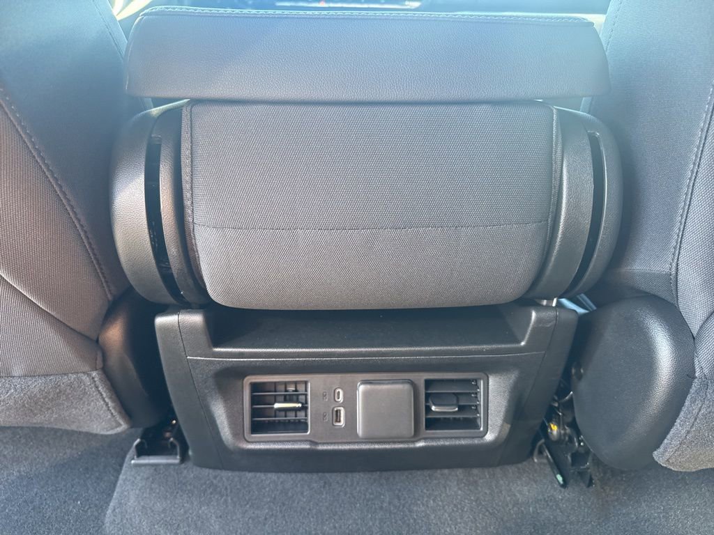 Used 2026 GMC Sierra 1500 Elevation image 13