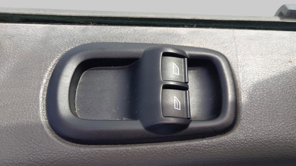 Used 2020 Ford Transit 250 148 High Roof image 16