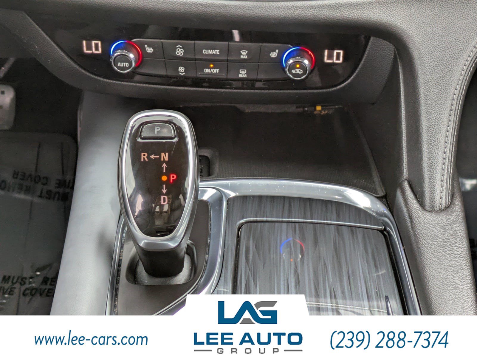 Used 2020 Buick Enclave Essence w/ Sound and Sites Package FWD image 19