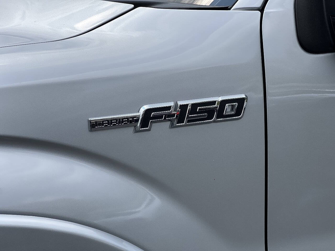 Used 2011 Ford F150 Lariat w/ Lariat Chrome Pkg AWD/4WD image 10