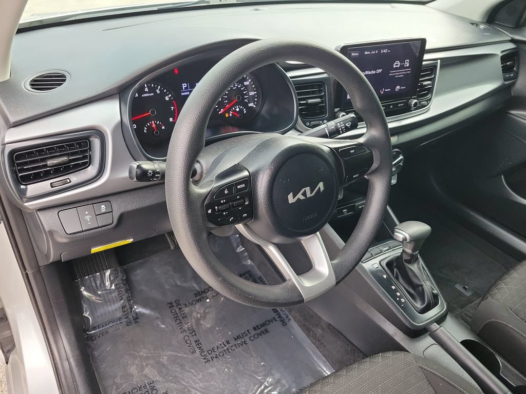 Used 2023 Kia Rio LX FWD image 21