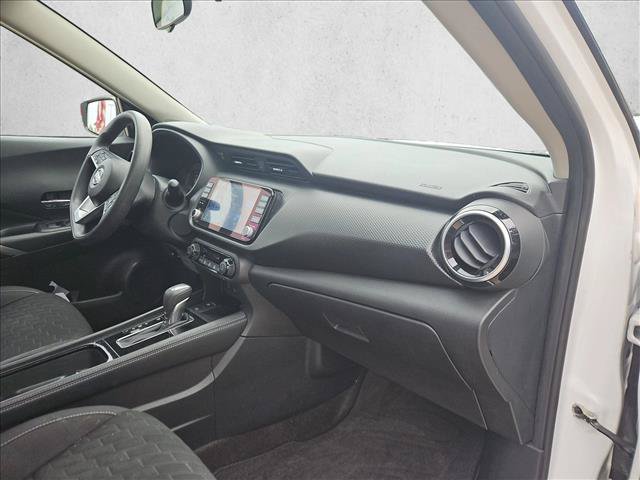 Used 2022 Nissan Kicks SV FWD image 14