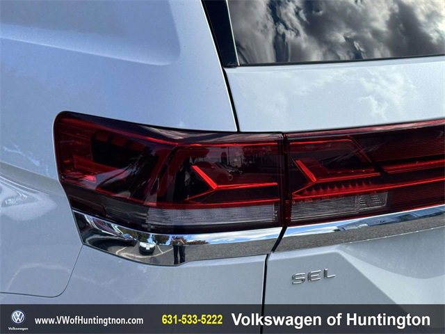 Certified 2025 Volkswagen Atlas SEL image 9