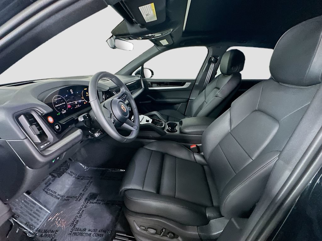 New 2026 Porsche Cayenne AWD/4WD image 5
