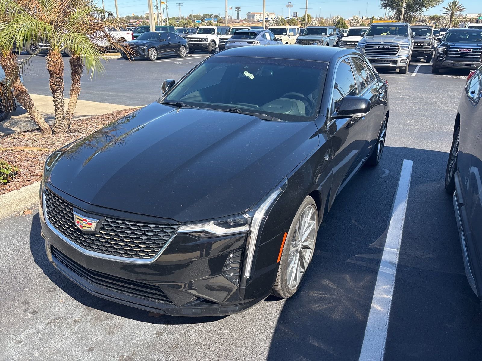 Used 2023 Cadillac CT4 Luxury w/ Cold Weather Package image 3