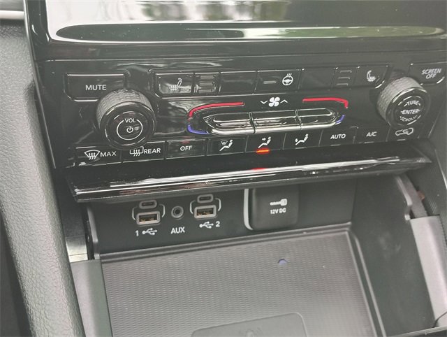 New 2025 Jeep Grand Cherokee Altitude image 25