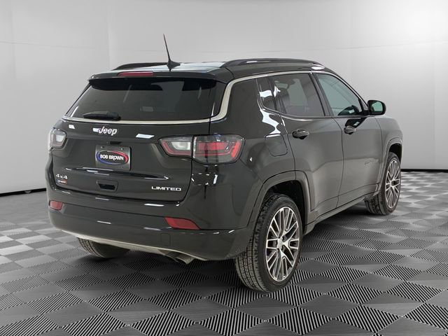 Used 2022 Jeep Compass Limited w/ Elite Group AWD/4WD image 3