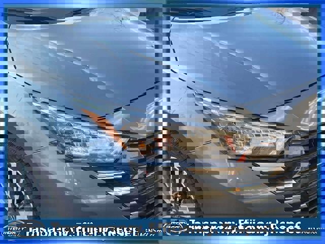 Certified 2025 Nissan Versa SV w/ Trunk Package FWD image 10