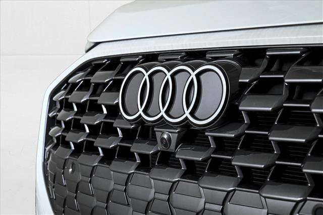 New 2025 Audi Q5 Premium Plus image 3