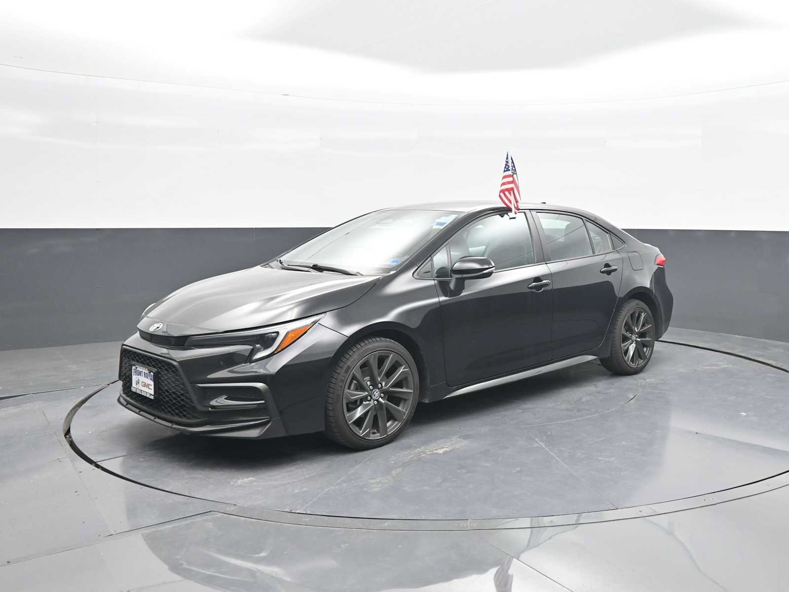 Used 2024 Toyota Corolla SE FWD image 4