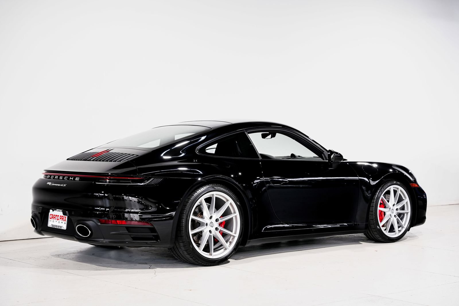 Used 2022 Porsche 911 Carrera 4S AWD/4WD image 3