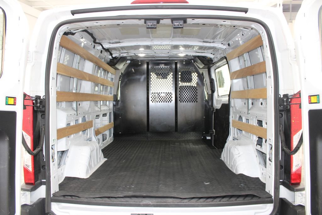 Used 2024 Ford Transit 250 Low Roof w/ Exterior Upgrade Package RWD image 32