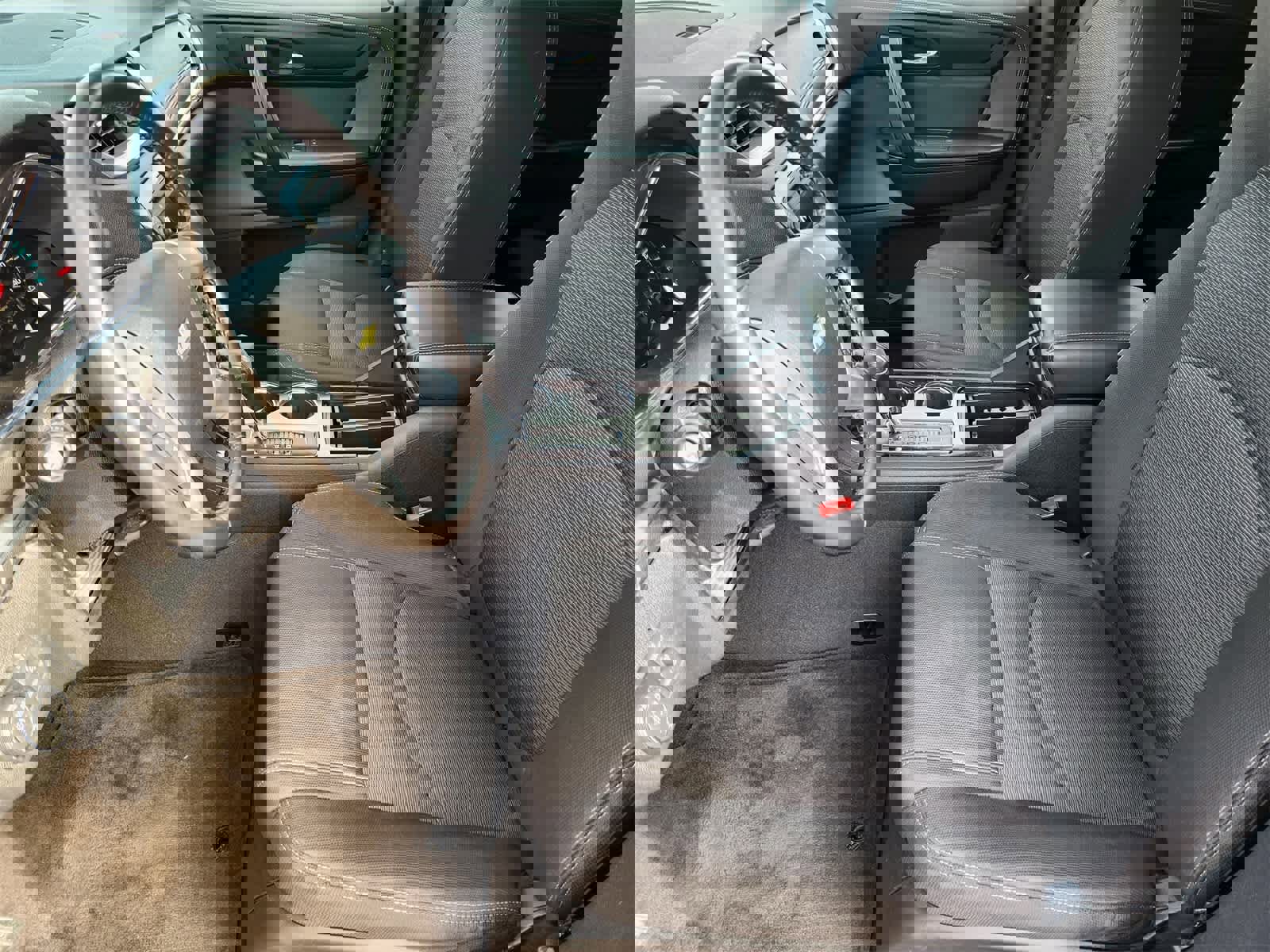 Used 2017 Chevrolet Traverse LT image 13