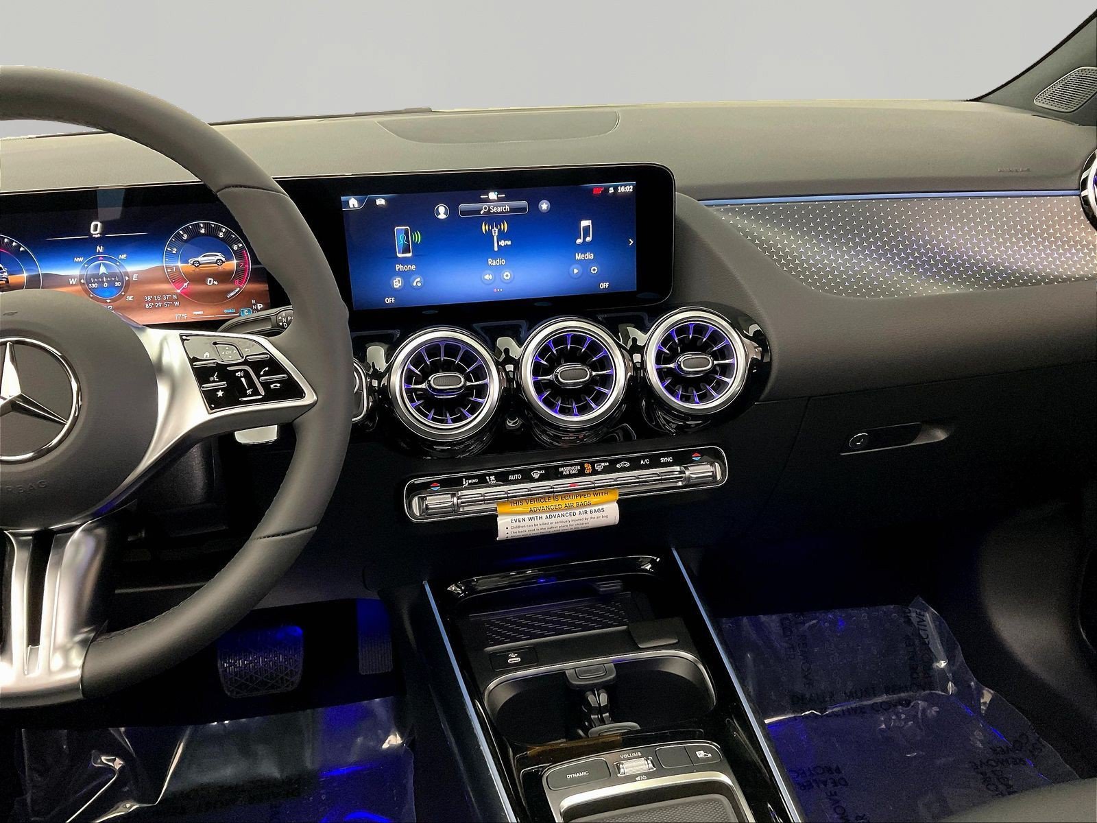 New 2026 Mercedes-Benz GLA 250 4MATIC image 10