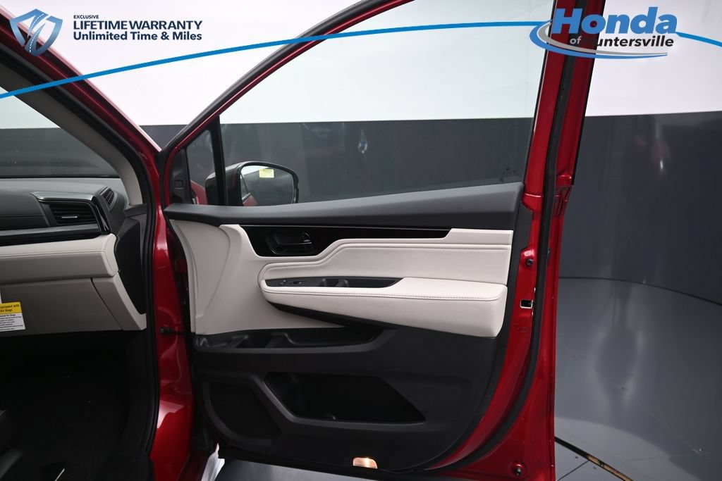 New 2026 Honda Odyssey Elite image 13